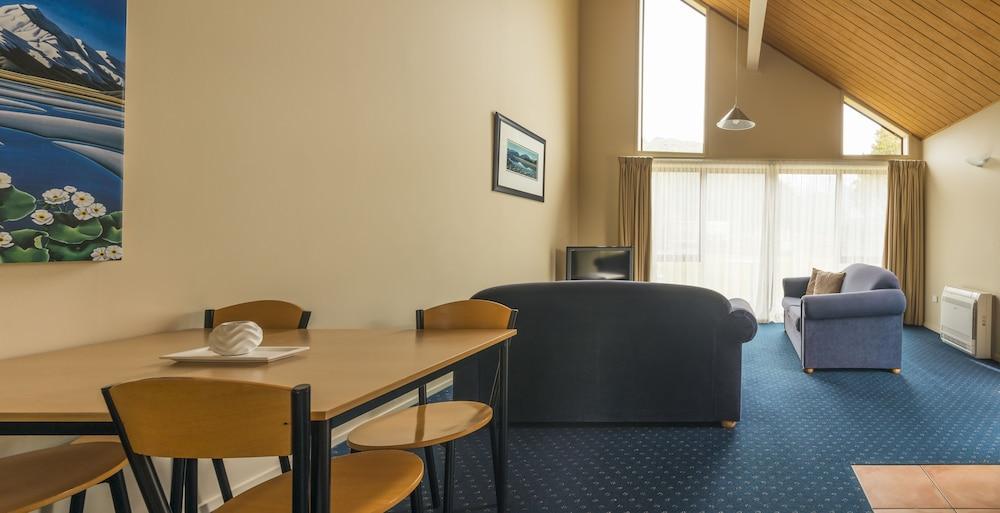 Glenfern Villas Земля Франца-Иосифа Экстерьер фото